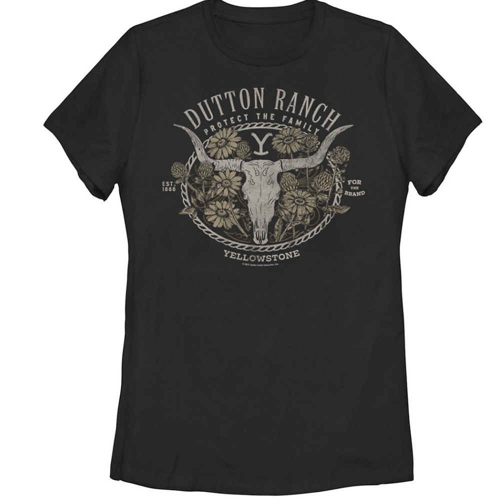 Yellowstone Women's Skull and Flowers‎ Protect The Family T-Shirt. Medium